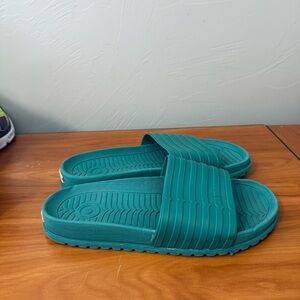 Hunter for Target Women’s‎ Rubber Slip On Slide Sandal Teal Blue Shower Beach 11